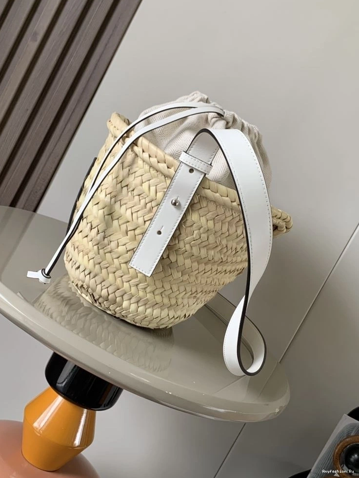 Loewe Bucket SmoothTexture Bags 67109 0822